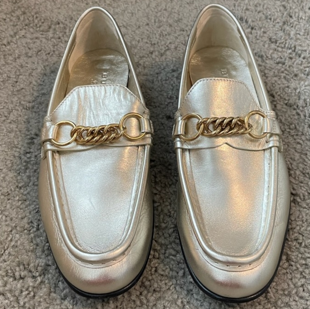 Burberry Gold Metallic Loafers Women's Size 39 Or 9 Gem